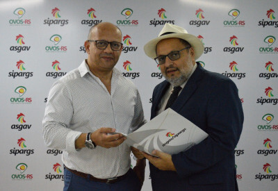 Representante da Associação Amazonense de Avicultura visita ASGAV