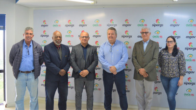 Organização Avícola do RS recebe visita do Secretário da Agricultura do Estado.